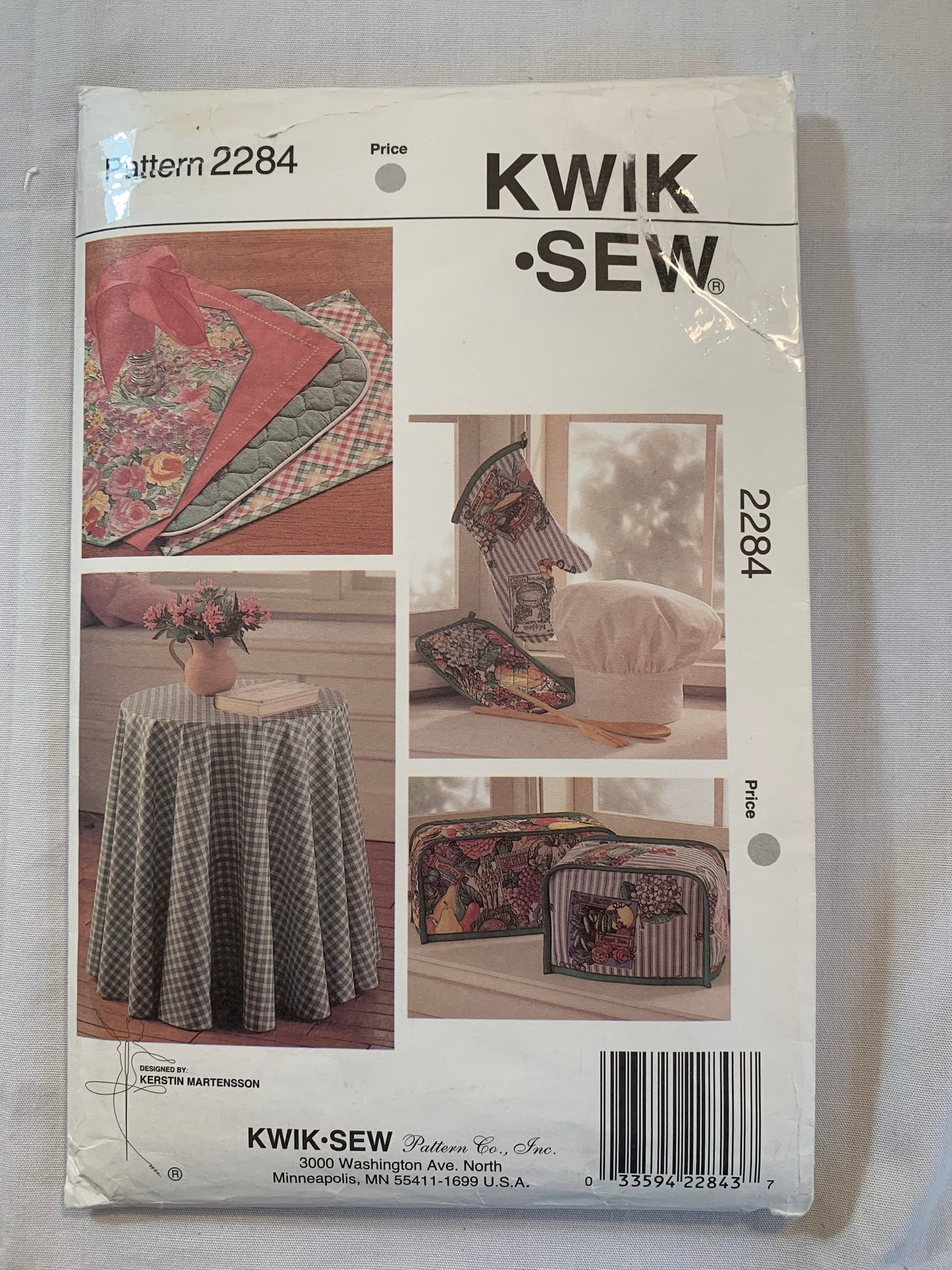 Kwik Sewing Pattern 2284 Crafts, Chef's Hat, Oven Mitt, Pot Holdetr, Napkin, Placemats, Toaster Cover, Round Tablecloth, Uncut, Vintage 1993