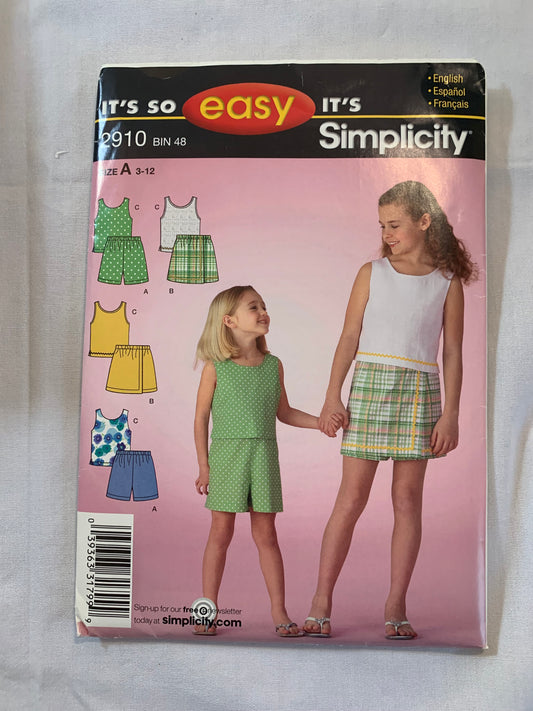 Simplicity Sewing Pattern 2910 Girls' Tops, Shorts, Pullover, Elastic Waist, Pull-On, Sleevesless, Shoulder Straps, Size 3-12, Uncut, 2008