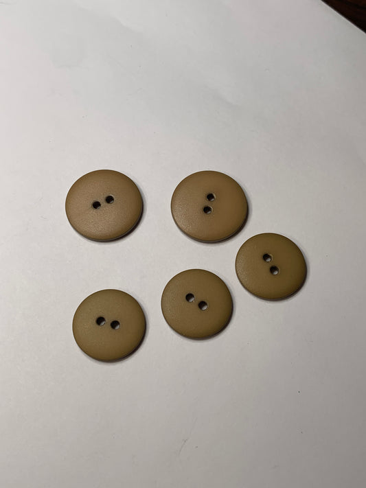 Vintage 5 Round Plastic Buttons, Two Holes, Brown, Two Sizes 2.0 & 1.8 cm, New/Old Stock