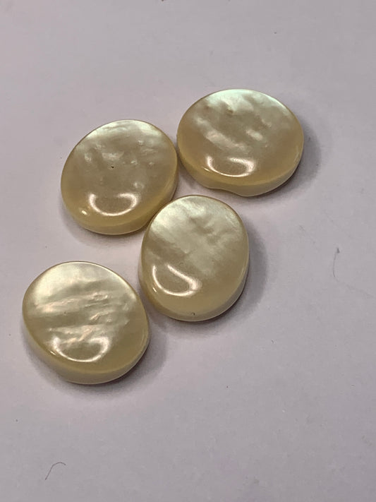 Vintage 4 Oval Plastic Buttons, Shank, Off White, Beige, 1.5 cm, New/Old Stock