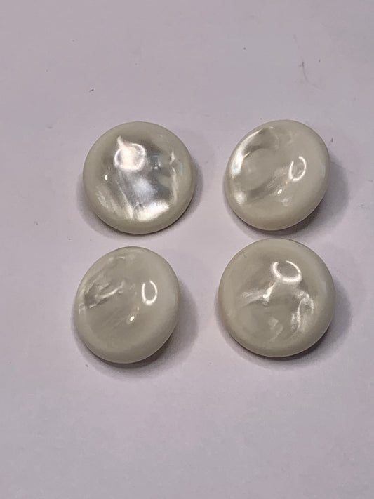 Vintage 4 Round Plastic Buttons, Shank, Off White, Beige, 1.9 cm, New/Old Stock