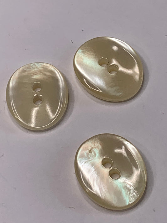 Vintage 3 Oval Plastic Buttons, Two Holes, Off White, Beige, 2.0 cm, New/Old Stock