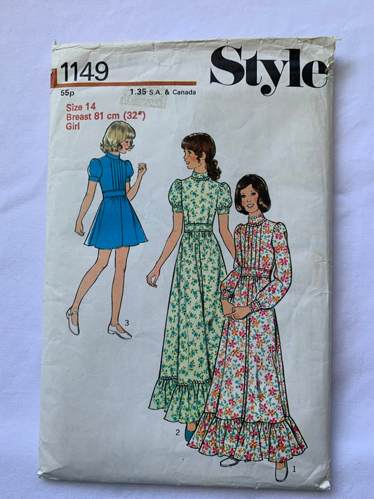 Style Sewing Pattern 1149 Girls' Dress, Zipper Back, Long/Short Sleeves, Collar, Two Lengths, Ruffles, Size 14, Uncut, Vintage 1975