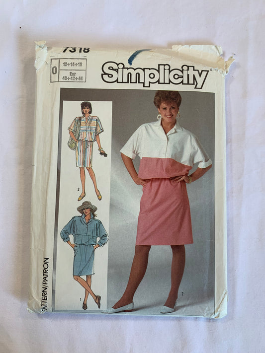 Simplicity Sewing Pattern 7318 Misses' Pullover Dress, Flared, Gathered Waist, Long/Short Kimono Sleeves, Pockets, Button Front, Size 12-16, Cut, Vintage 1986