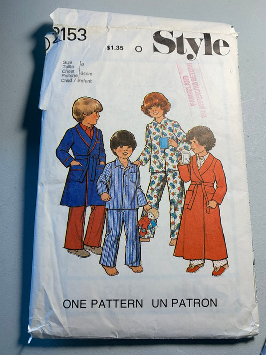 Style Sewing Pattern 2153 Boy's/Girls' Robe, Pajamas, Sleepwear, Top, Pants, Tie Belt, Two Lengths, Housecoat, Long Sleeves, Size 6, Cut, Vintage 1977