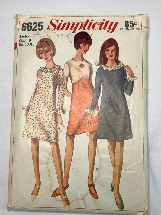 Simplicity Sewing Pattern 6625 Misses' One-Piece Dress, A-Line, Zipper Back, Empire Waistline, Ruffles, Size 9, Cut, Vintage 1968