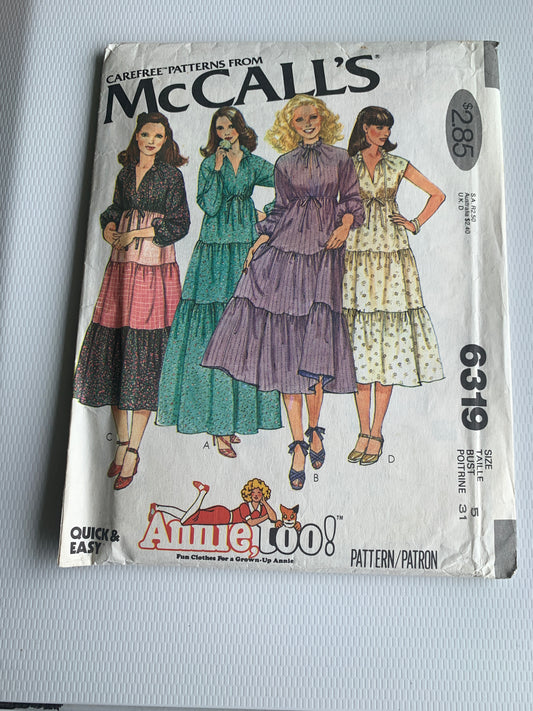 McCall's Sewing Pattern 6319 Misses'/Junior Petite' Dress, Tiers, Pullover, Elastic Waist, Size 5, Cut, Vintage 1978
