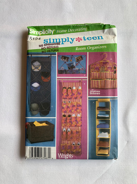 Simplicity Sewing Pattern 5124 Crafts, Teen Home Decor, Room Organizers, Hanging Shelves, Shoe Pockets, Caps, Laundry Bag, Bulletin Board, Uncut, 2004