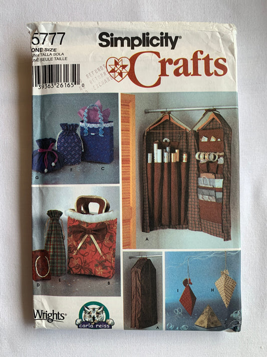 Simplicity Sewing Pattern 5777 Crafts Gift Wrap Organizer, 6 Different Bags, Boxes, Drawstring, Handles, Accessories, Uncut, 2005