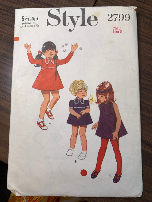 Style Sewing Pattern 2799 Child/Girls Dress, Long/Short Sleeves, Zipper Back, Sleeveless, Cut, Vintage 1970