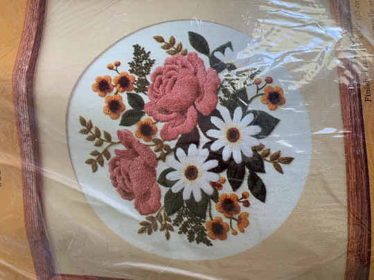 Vintage The Creative Circle #0610 Classic Bouquet, Embroidery, Eugenia Parfionow, Collectibles, Crafts, Christmas Gift, Craft Kit, Hobby