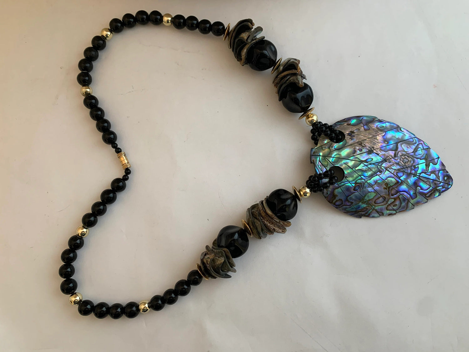 Vintage Huge Abalone Heart Pendant Necklace, Mother of Pearl Seashell, Black and Gold Tone Beads, Screw Clasp, Costume Jewelry, Hippie, 1980