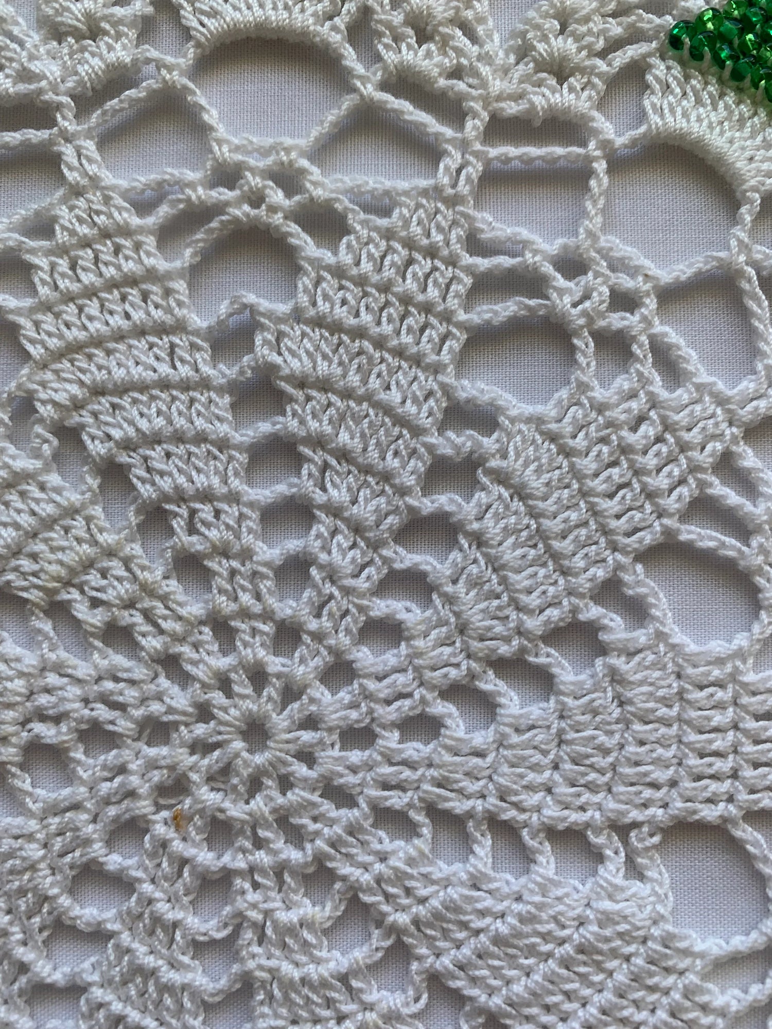 Vintage Hand Made Crocheted Doily, China Cabinet, Round, White, Green Beads, Delicate, 9 1/2 Inch Diameter, Elegant, Scrapbooking, Scallop