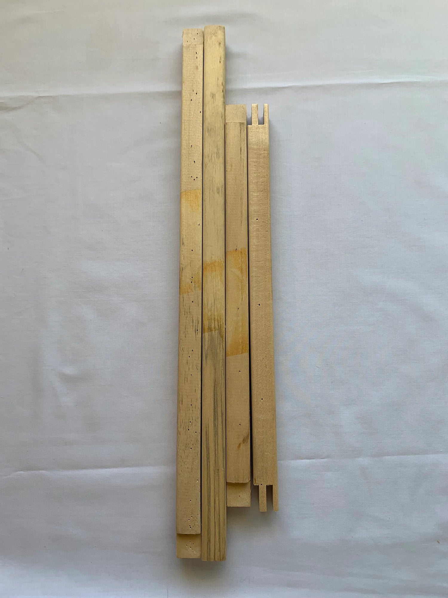 Wooden Stretch/Stitch Frames, Creative Circle, 16 x 12 Inches, Tongue and Groove