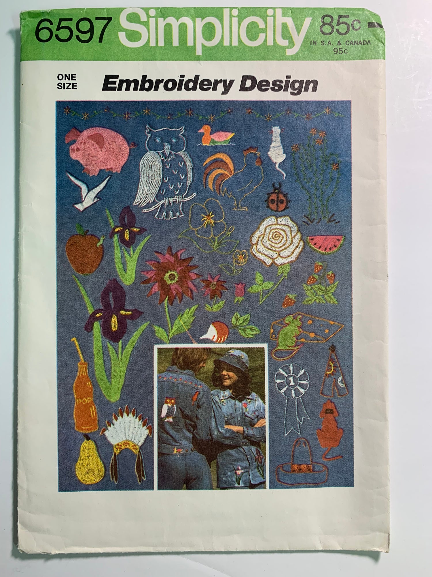 Simplicity 6597 Embroidery Designs, Transfers, Uncut, Vintage 1974