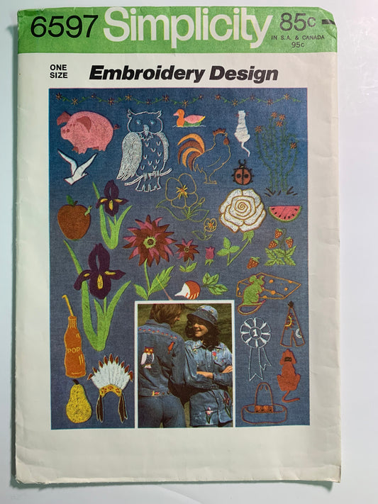 Simplicity 6597 Embroidery Designs, Transfers, Uncut, Vintage 1974
