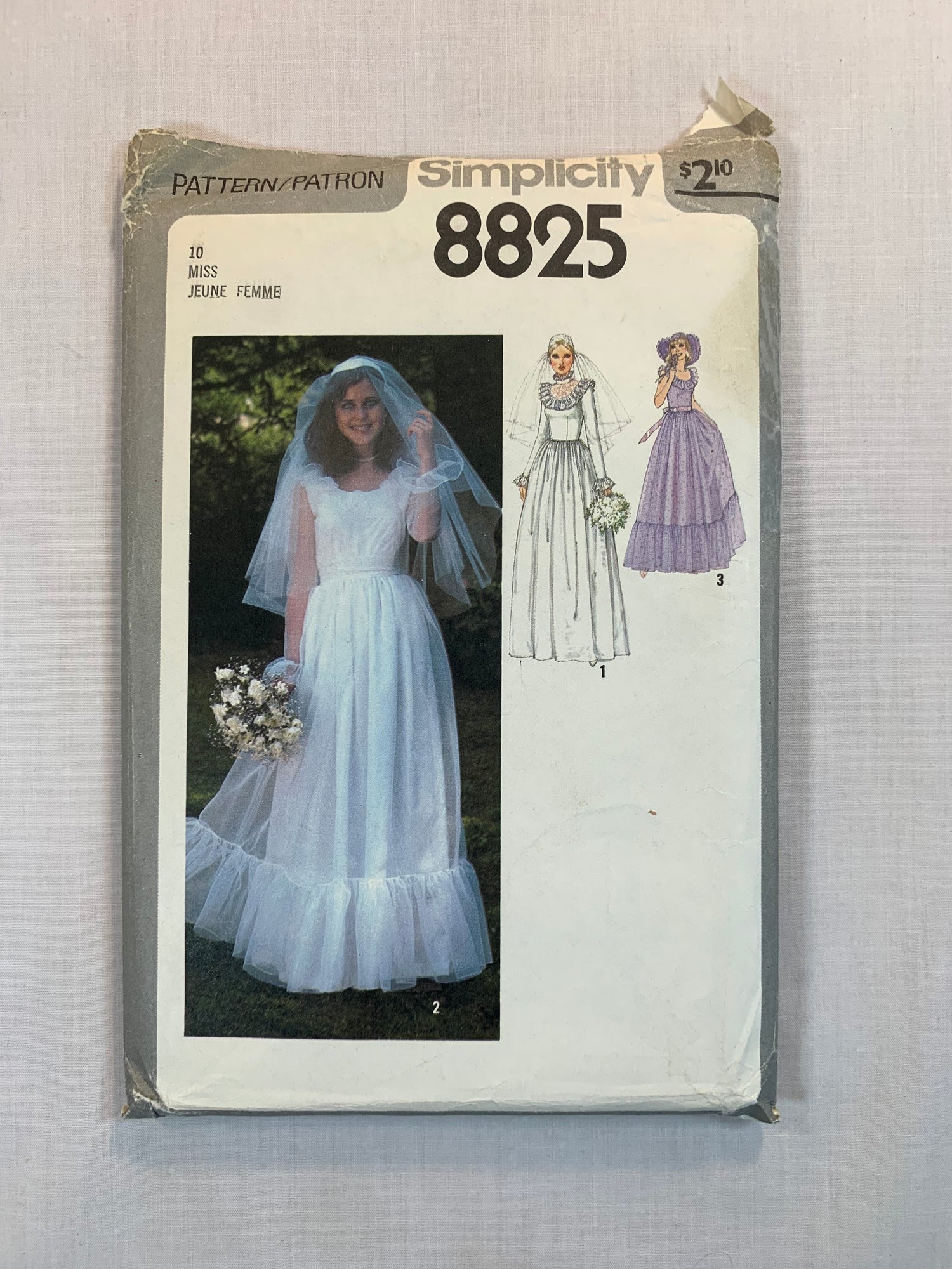 Simplicity Sewing Pattern 8825 Misses' Bridal/Wedding Gowns, Sash, Bridesmaids' Dress, Floor Length, Fitted, Flared Skirt, Ruffles, Long/Short Sleeves, Size 10, Uncut, Vintage 1978