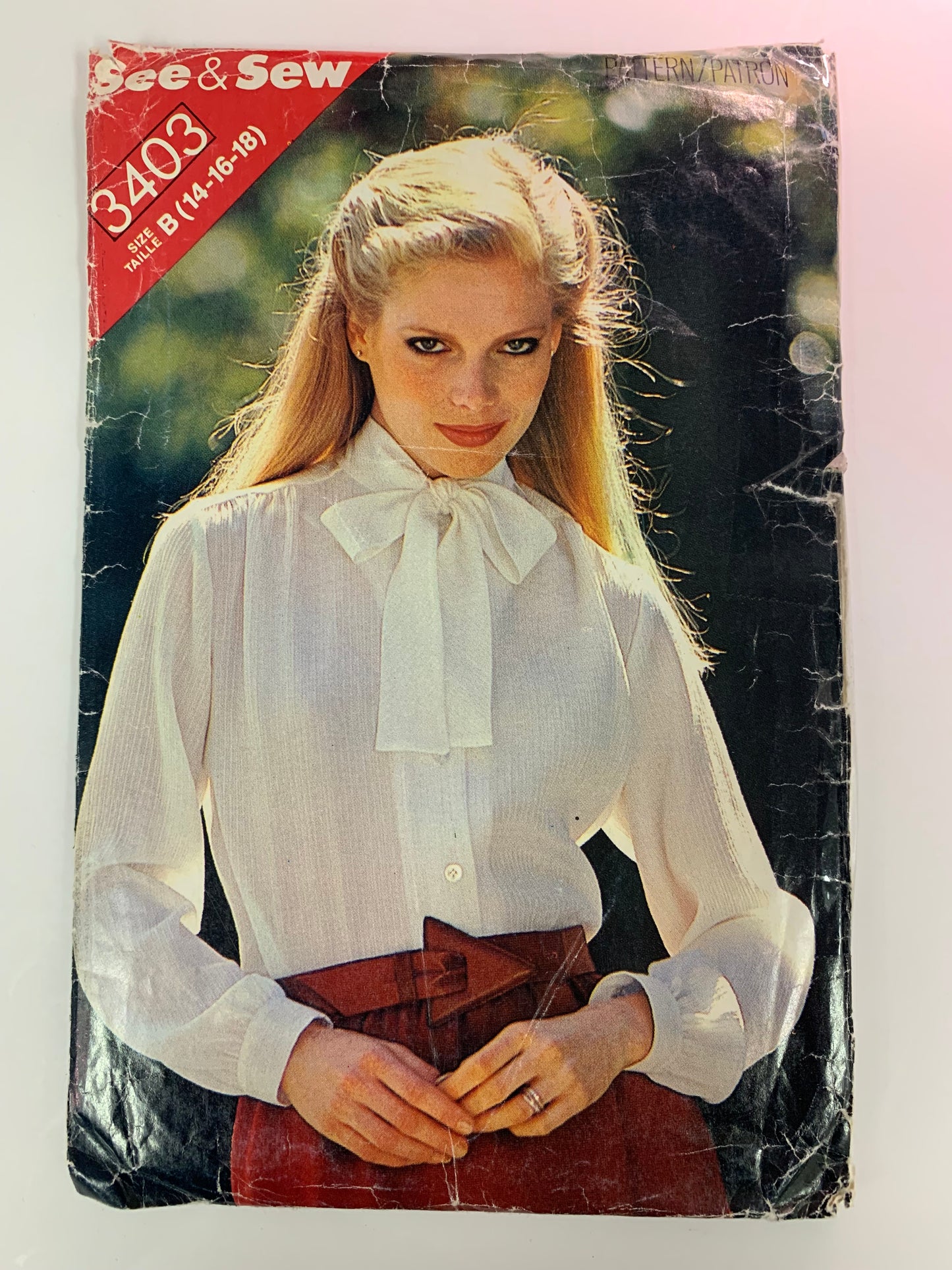 Butterick Sewing Pattern See & Sew 3403 Blouse, Long Sleeves, Button Front, Loose-Fitting, Collar, Size 14, Cut, Vintage 1980