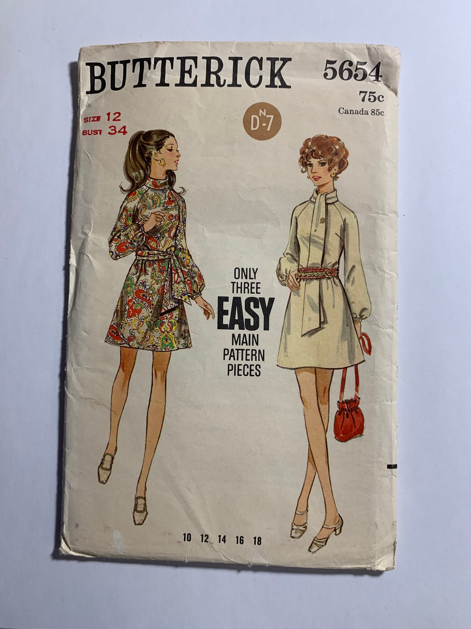 Butterick Sewing Pattern 5654 Misses' Dress, Loose-Fitted, Knee Length, Collar, Scarf, Long Raglan Sleeves, Zipper Back, Size 12, Uncut, Vintage 1978