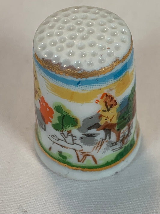 Thimble Souvenir, Gift, Country Scene, Farm House, Porcelain, Sewing, Gold Trim