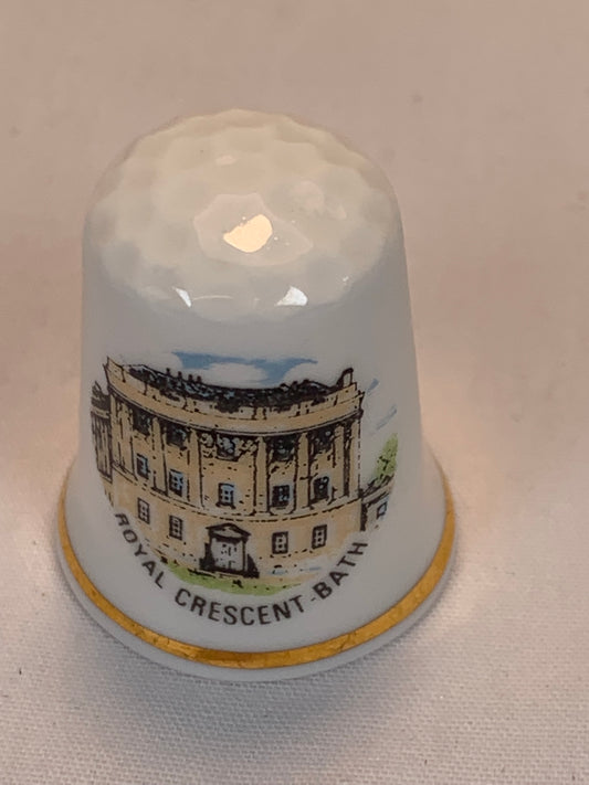 Thimble Souvenir, Gift, Royal Crescent Bath, England, Porcelain, Sewing, Gold Trim