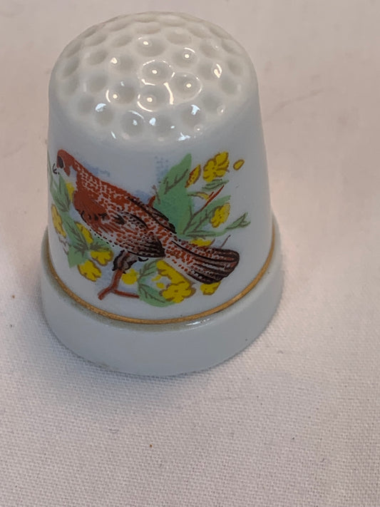 Thimble Souvenir, Gift, Brown Bird Yellow Chest, Porcelain, Sewing, Gold Trim