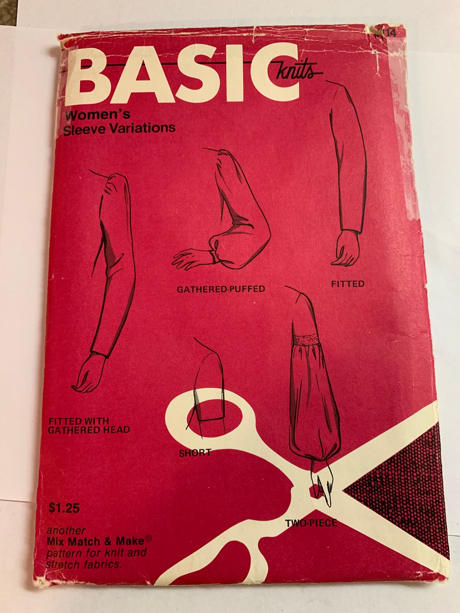 Basic Knits Sewing Pattern 114 Women's Sleeves, 5 Variations, Two-Piece, Short, Flared, Fitted, Gathered-Puffed,Uncut, Vintage 1970