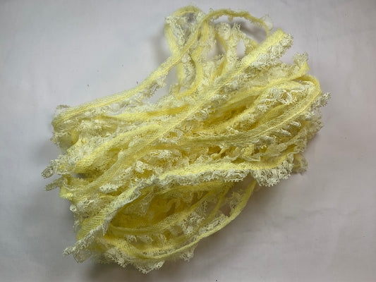 Yellow And White Lace, 3/4 Inch Wide, 8.19 Yards