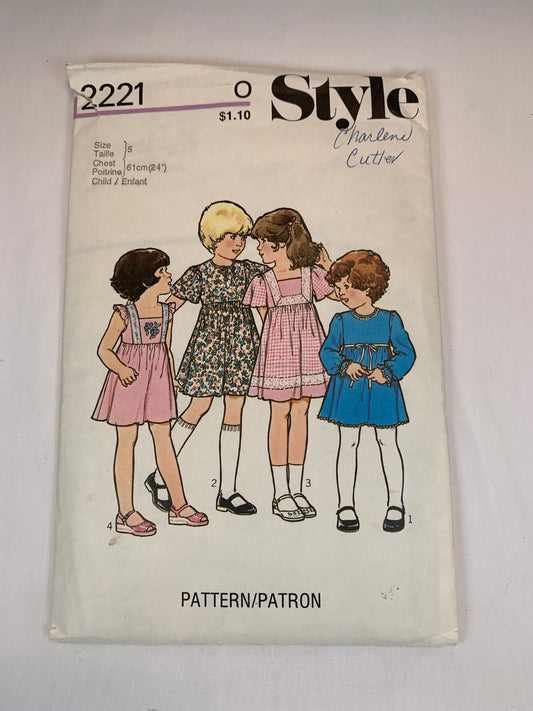 Style 2221 Girls' Dress, Size 5, Cut, Vintage 1978