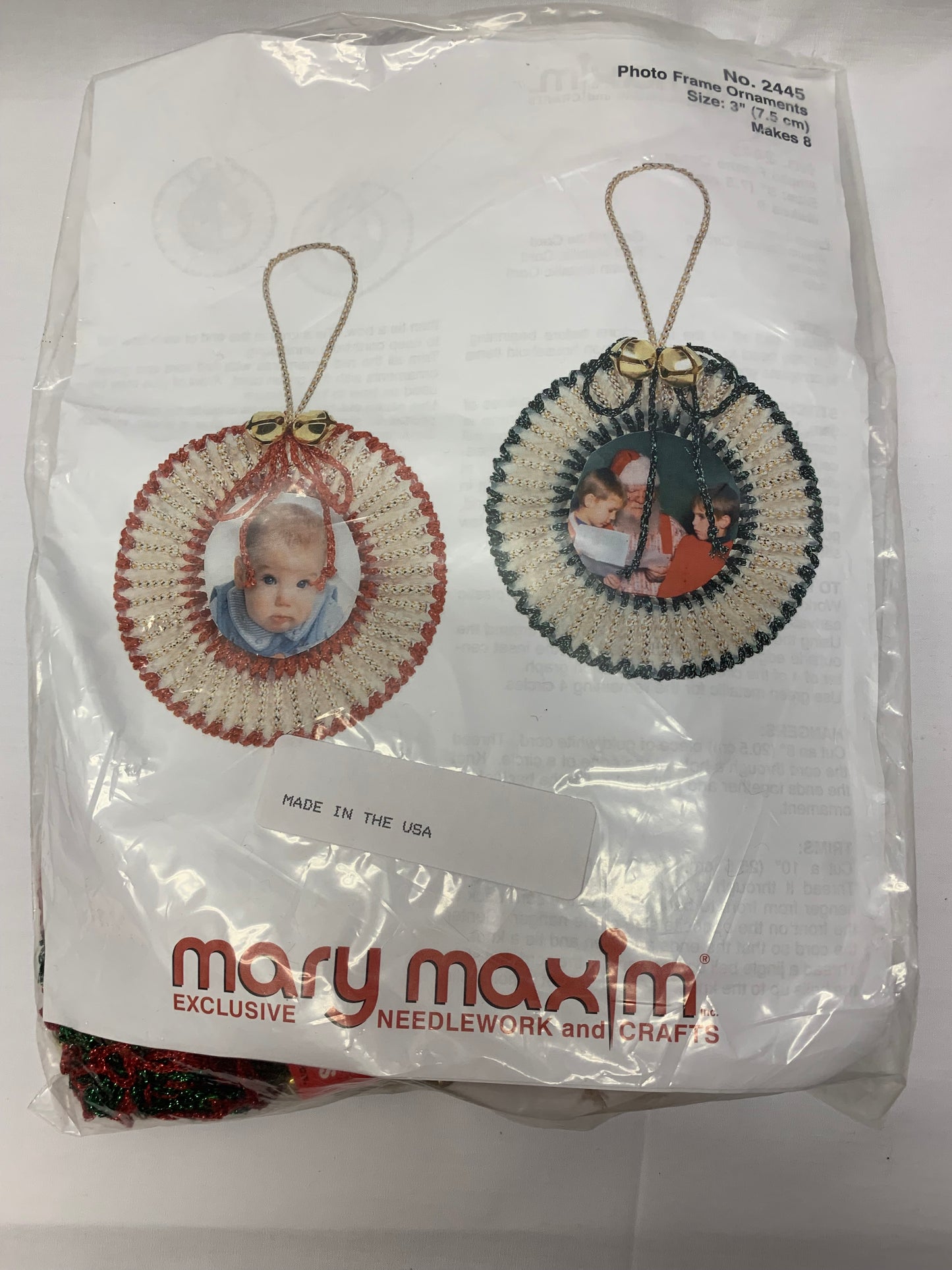 Mary Maxim #2445 Photo Frame Ornaments, Christmas, 3" Diameter, Needlwork, Crafts, KeepsakesUSA, 2006