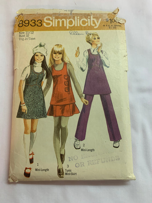 Simplicity Sewing Pattern 8933 Junior/Teens' Mini-Jumper, Tunic, Mini-Skirt, Pants, Sleeveless, Flared, Zipper Back, Pockets, Size 11-12, Cut, Vintage 1970