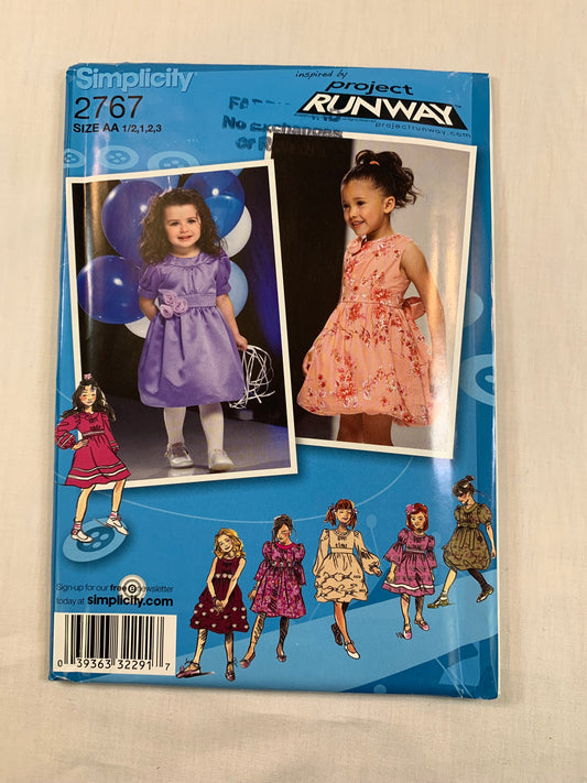 Simplicity Sewing Pattern 2767 Toddlers'/Child's Dress, Tie Back, Sleeve Variations, Size 1/2-3, Uncut, 2008