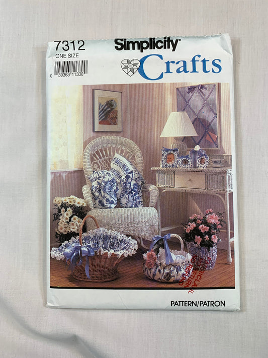 Simplicity Sewing Pattern 7312 Crafts, Pillow, Tissue Box, Frames, Baskets, Bulletin Boards, Uncut, Vintage 1991