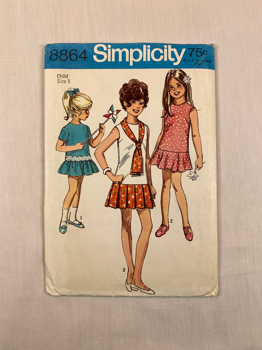 Simplicity 8864 Girls' Dresses, Size 5, Cut, Vintage 1970