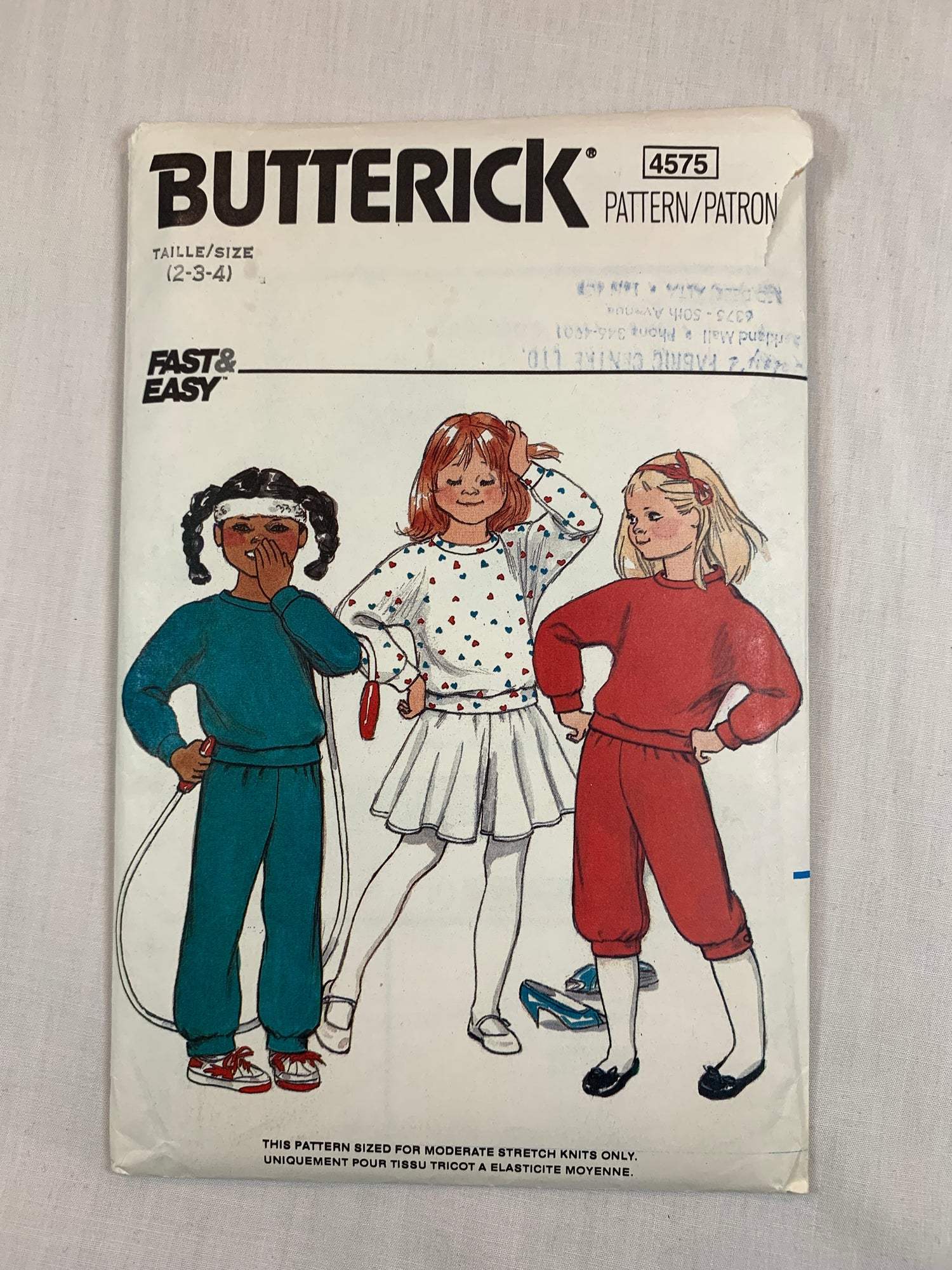 Butterick Sewing Pattern 4575 Girls' Top, Pants, Knickers, Culottes, Loose-Fitting, Two Lengths, Elastic Waistline, Size 4, Cut, Vintage 1980