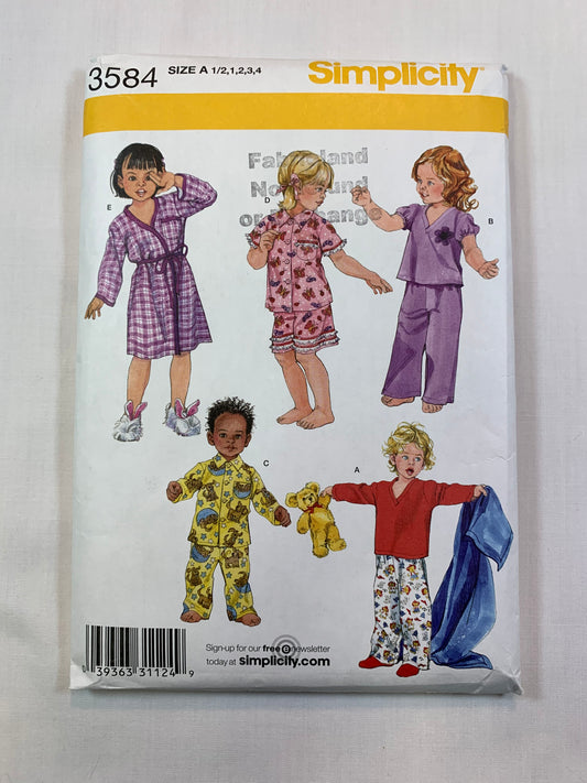 Simplicity Sewing Pattern 3584 Toddlers' Boy's, Girls' Pajamas, Robe, Top, Pants, Shorts, Size 1/2-4, Cut, 2007