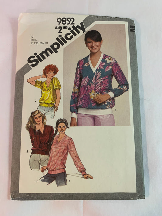 Simplicity Sewing Pattern 9852 Misses' Sweatshirt Top, Pullover, Two Lengths, Long/Short Sleeves, V Neck, Size 12, Uncut, Vintage 1980