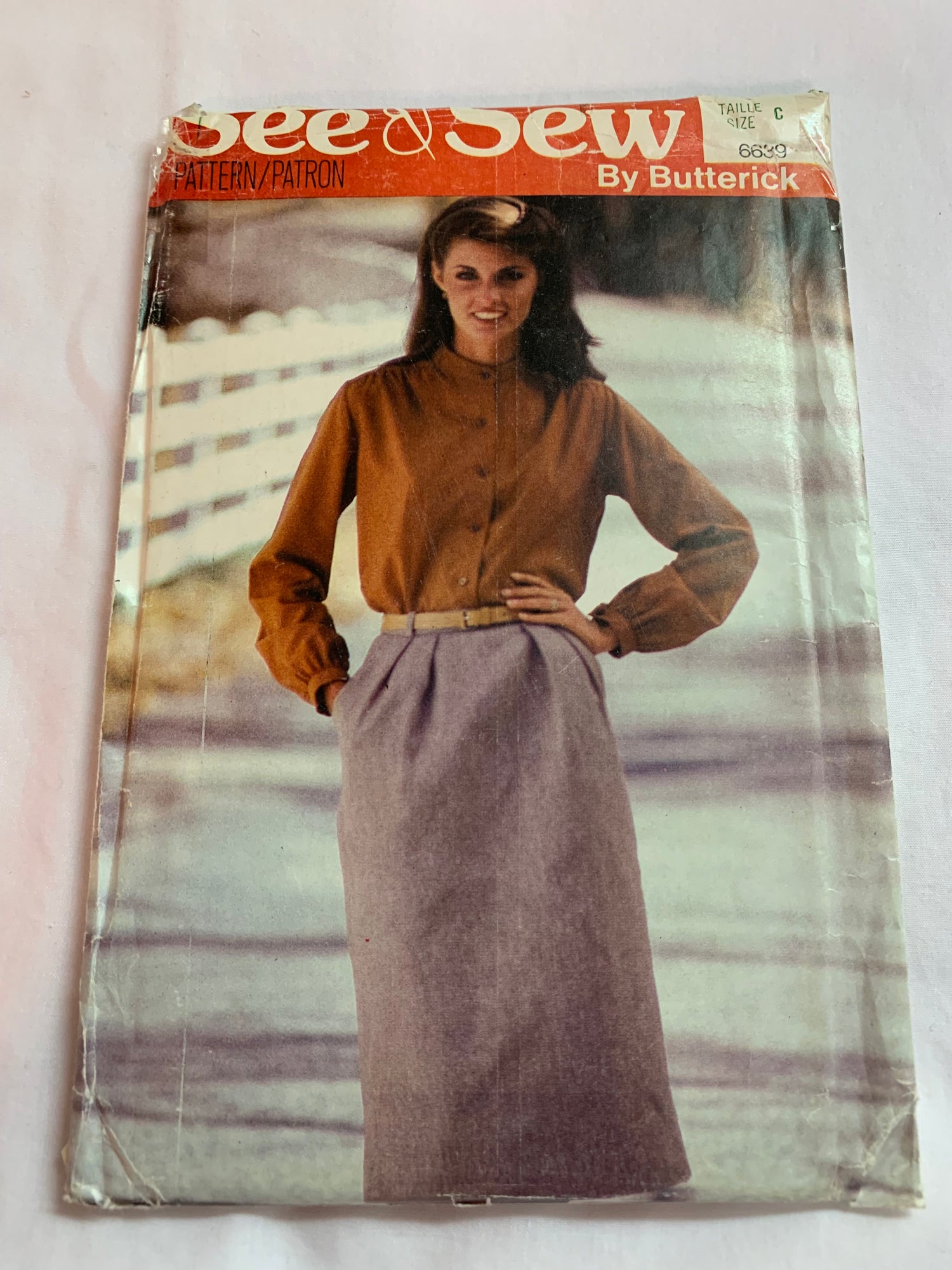 Butterick Sewing Pattern See & Sew 6639 Misses' Skirt, Blouse, Loose-Fitting, Long Sleeves, Straight Skirt, Size 14-18, Uncut, Vintage 1999