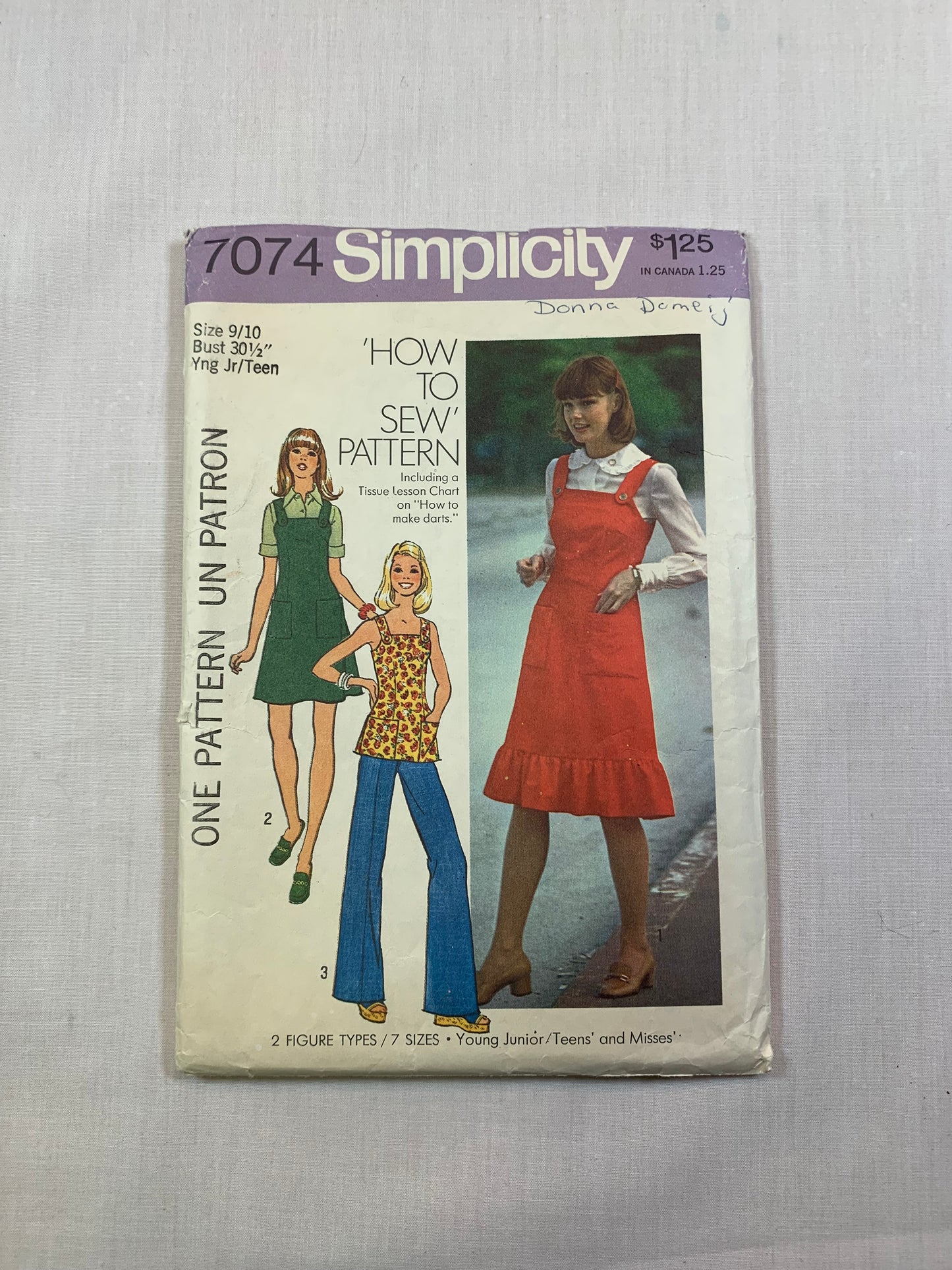Simplicity Junior/Teens' Misses' Jumper, Top, Size 9-10, Cut