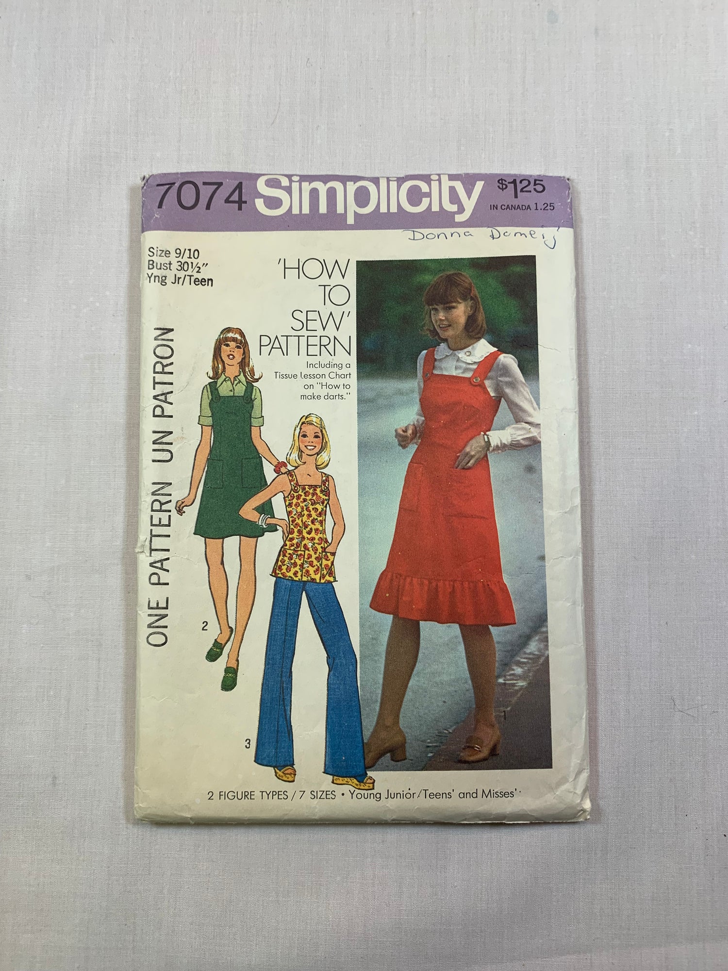 Simplicity Junior/Teens' Misses' Jumper, Top, Size 9-10, Cut