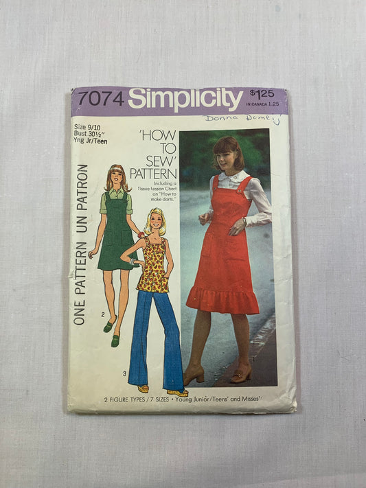 Simplicity Junior/Teens' Misses' Jumper, Top, Size 9-10, Cut