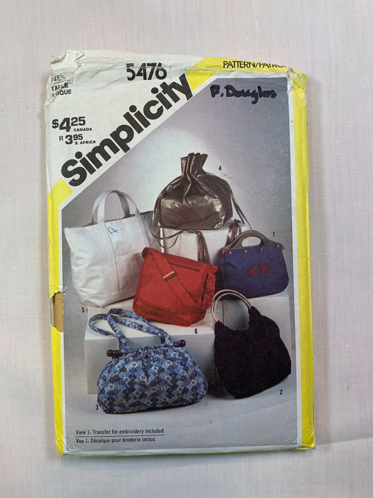 Simplicity 5476 Crafts, Fashion Bags, Embroidery Transfers. Cut, Vintage 1982