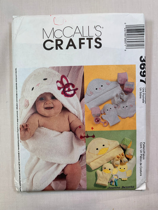 McCall's 3697 Home Decor Crafts, Baby Necessities, Hooded Towels, Wash Mitt, Bibs, Booties, Blocks, Uncut, 2002