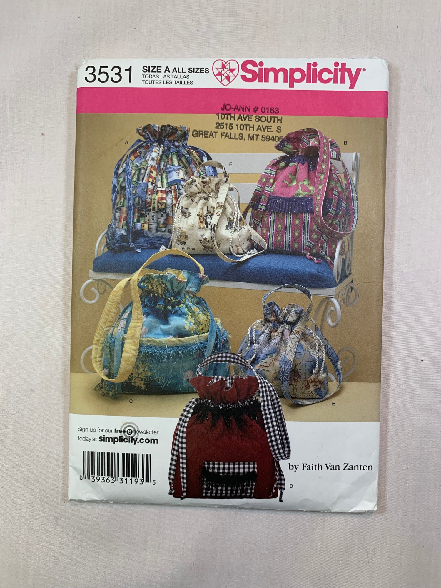 Simplicity Sewing Pattern 3531 Crafts, Bags, Shoulder, Purse, Tote, Gym, Drawstring, Uncut, 2007