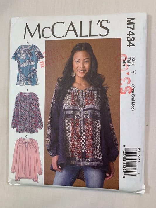 McCall's Sewing Pattern M7434 Misses' Tops, Loose-Fitting, Pullover, Long Raglan Sleeves, Size 4-10