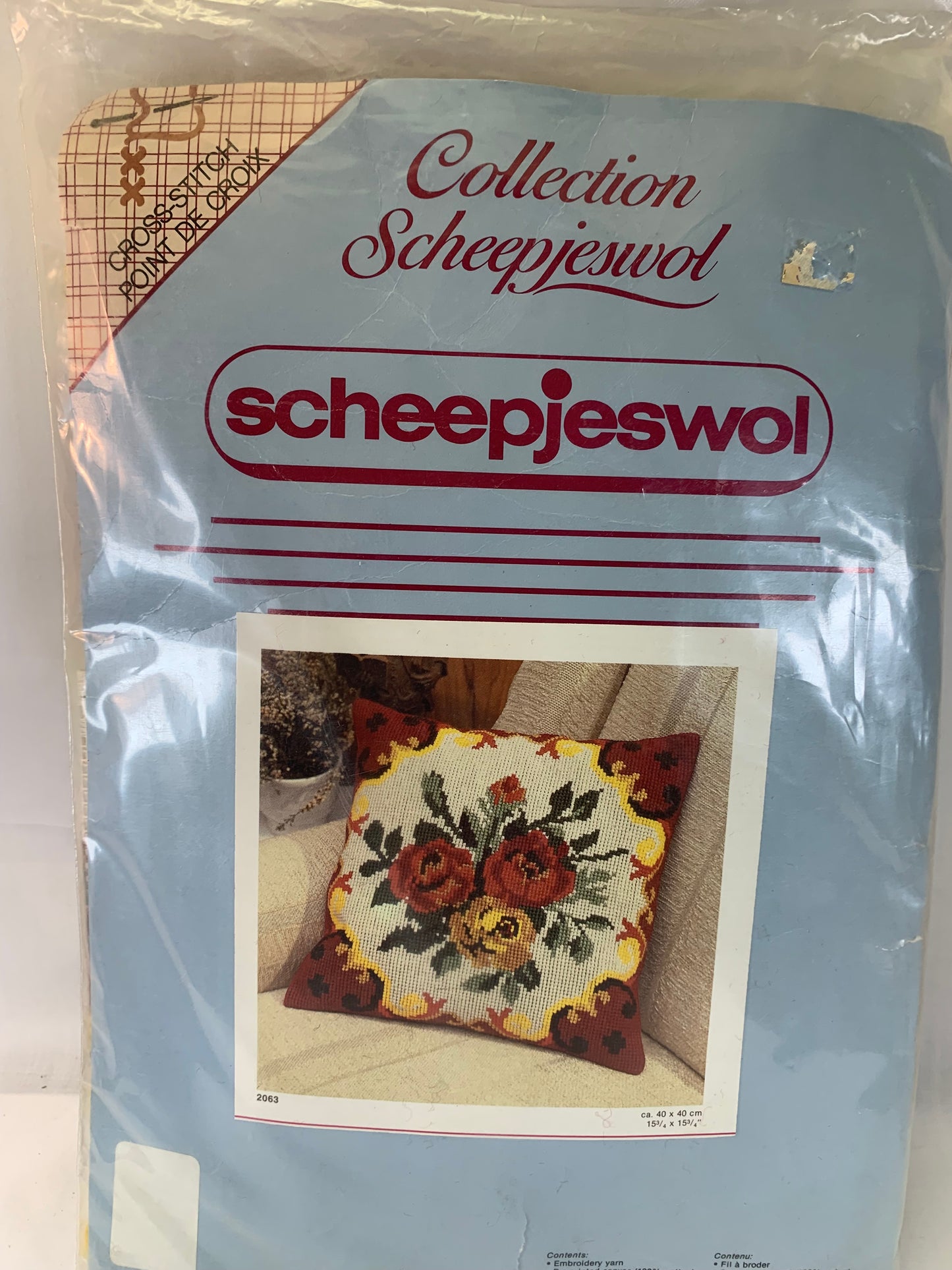 Scheepjeswol Cross Stitch Kit Embroidery Kit 2063 Yellow, Red Roses, Made In Canada, 40 cm x 40 cm, New Complete