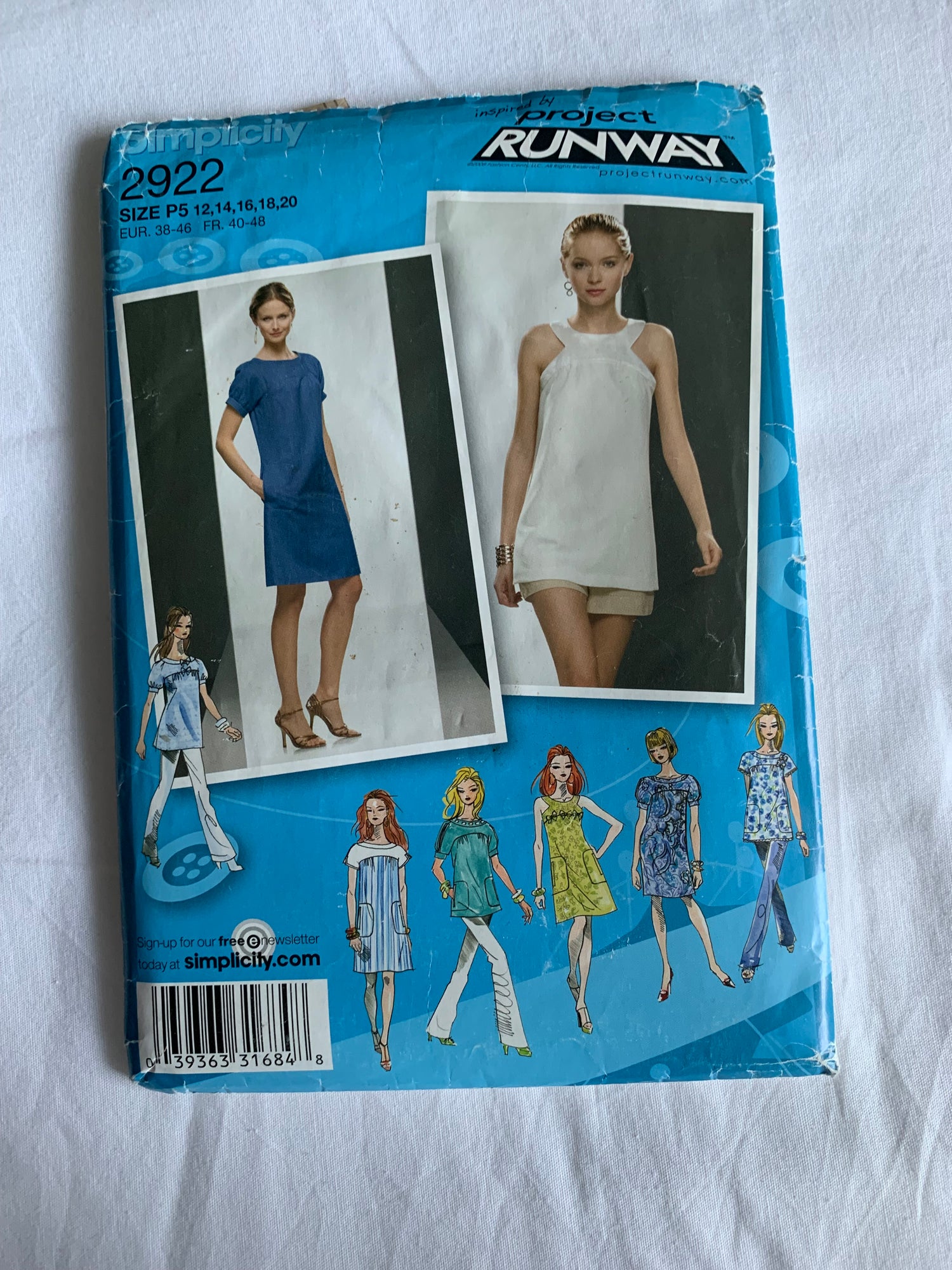 Simplicity Project Runway Sewing Pattern 2922 Misses'/Miss Petite Dress, Tunic, Top, Short Sleeves, Sleeveless, Zipper Back, Two Lengths, Size 12-14, Cut, 2007