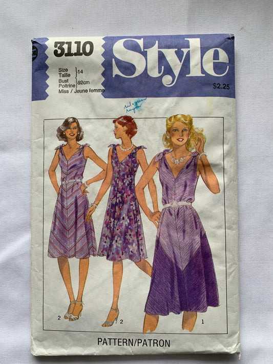 Style Sewing Pattern 3110 Misses' Dress, Below Knee Length, Sleeveless, 2 Variations, Shoulder Ties, Size 14, Cut, Vintage 1980
