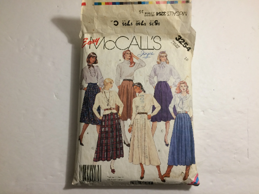 McCall's Sewing Pattern 3254 Misses' Skirts, Pleats, Flared, Zipper, Pockets, Back Gathers, Ladies, Teens, Size 16, Cut, Vintage 1987