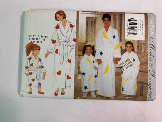 Butterick Sewing Pattern Mother & Daughters 4748, Girls'/Misses' Robe, Housecoat, Belt, Appliques, Loose-Fitting, Dropped Shoulders, Pockets, Size 6-18, Uncut, Vintage 1996